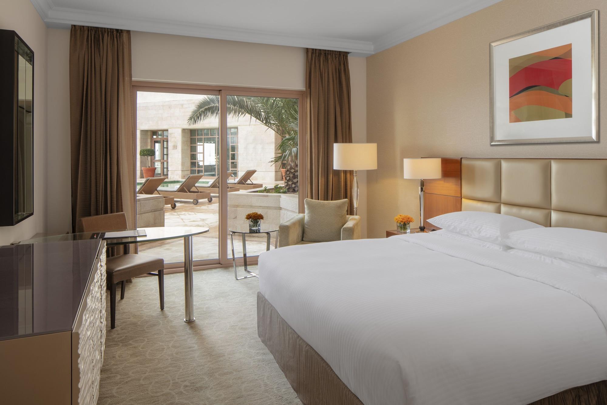 جراند حياة عمان المظهر الخارجي الصورة A room at the hotel