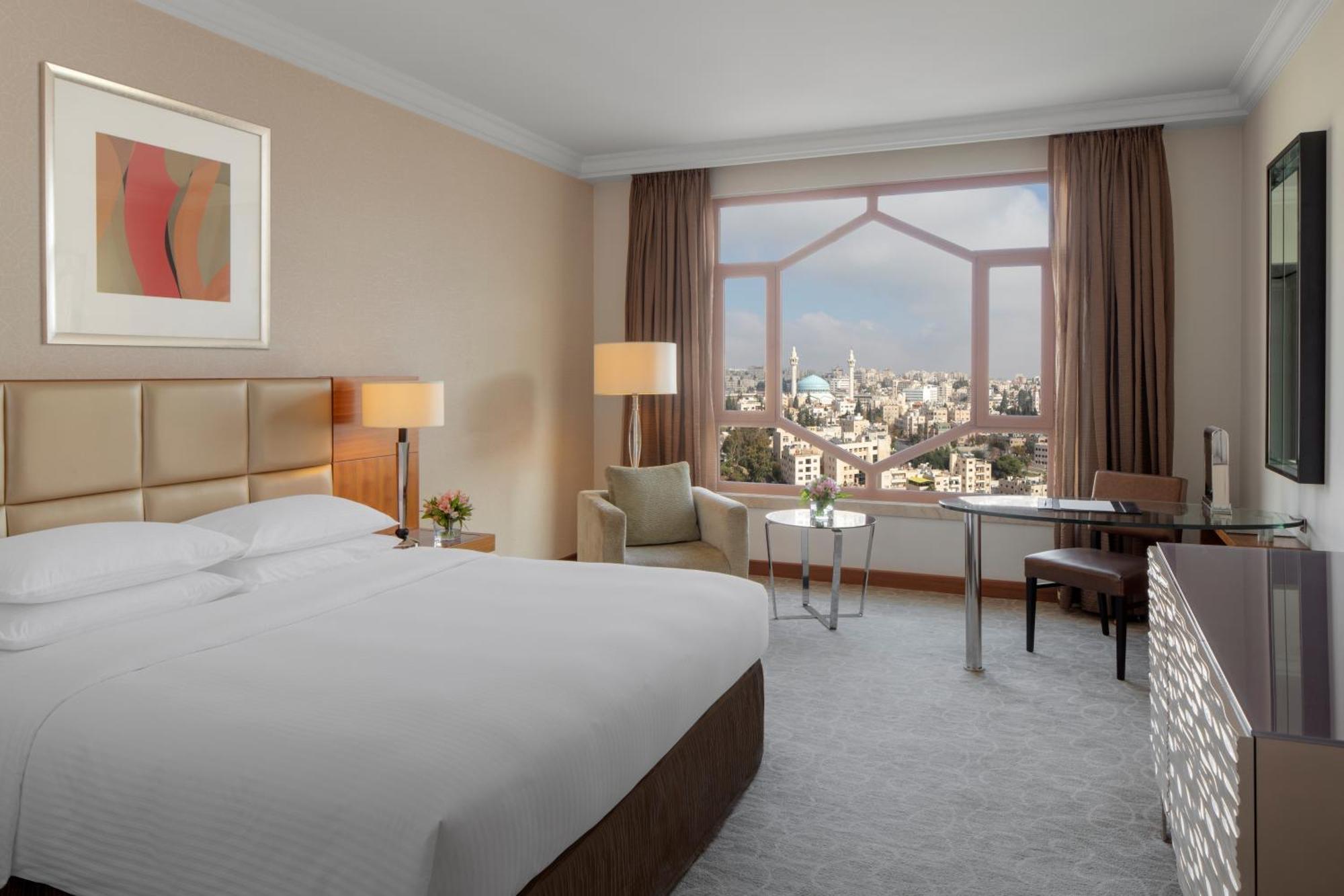 جراند حياة عمان المظهر الخارجي الصورة A room at the hotel