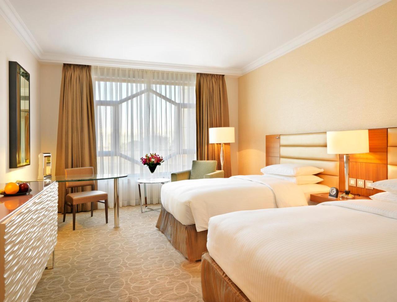 جراند حياة عمان المظهر الخارجي الصورة A room at the hotel